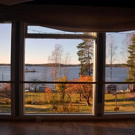 Orilammen Maja Ja Lomakeskus Gasthuis Hillosensalmi